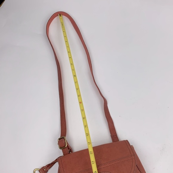 Fossil Leather Crossbody Bag Brass Turnkey and key charm Adjustable Rust Orange - Picture 15 of 16